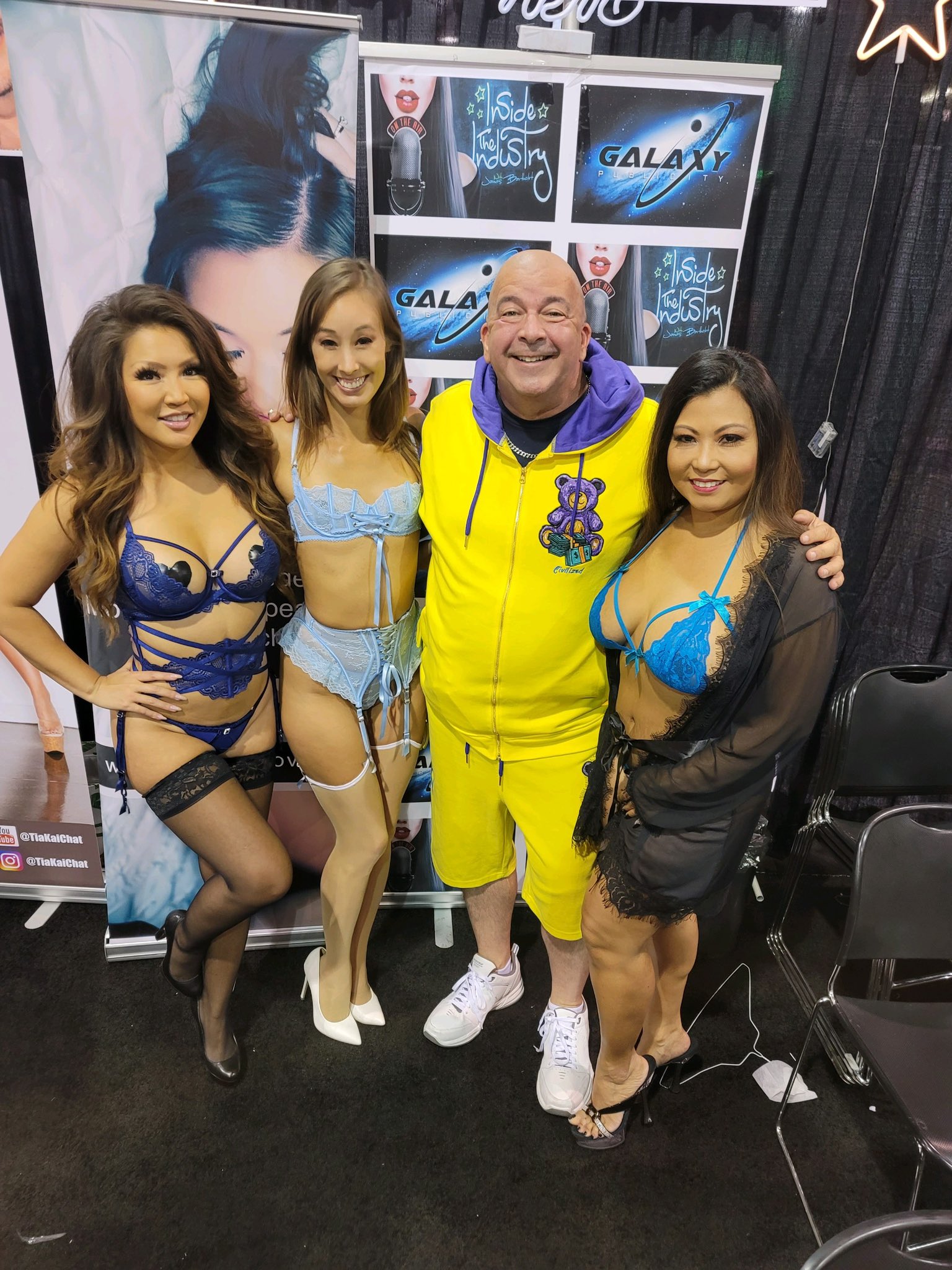 Pictures from Exxxotica Chicago 2021 Galaxy Publicity